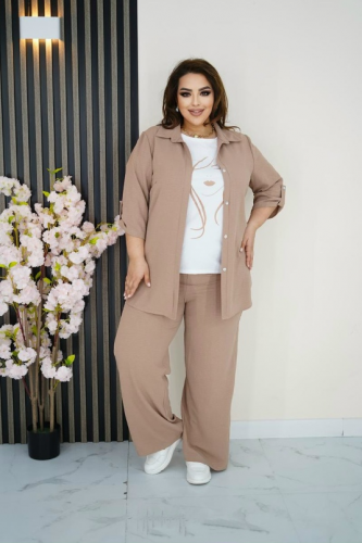Костюм тройка "Маркиза" бежевый (Киргизия, разные фабрики) — размеры 72-74